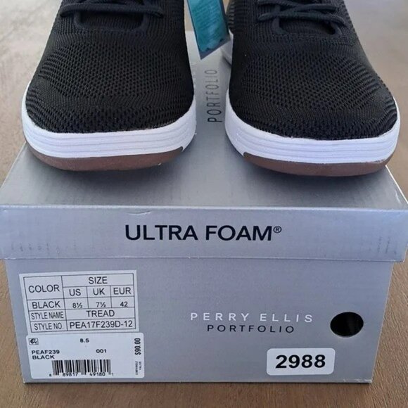 Perry Ellis Tread Sneaker - Color: Black - Size: 8.5 - Picture 3 of 9